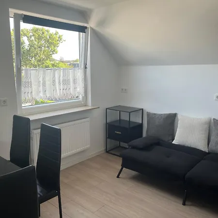 Near Cologne And Phantasialand Apartment